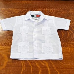 D'Accord White Cuban Guayabera Shirt